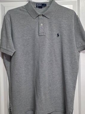 Ralph Lauren Polo Shirt in Heather Gray with Navy Logo Large EUC